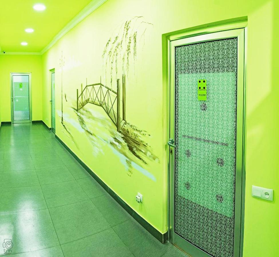 Dom Hostel & Tours Yerevan Exterior photo
