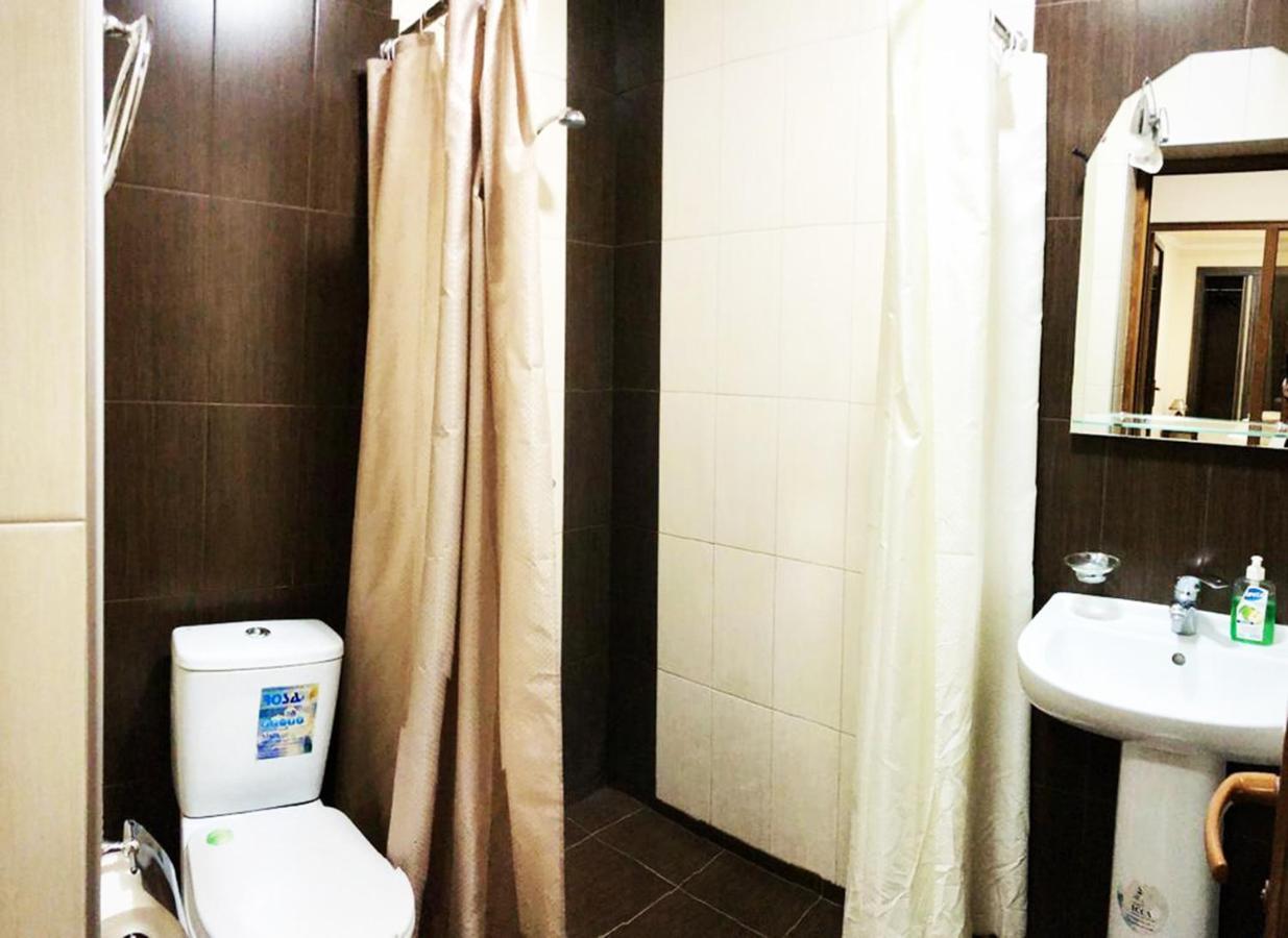 Dom Hostel & Tours Yerevan Room photo